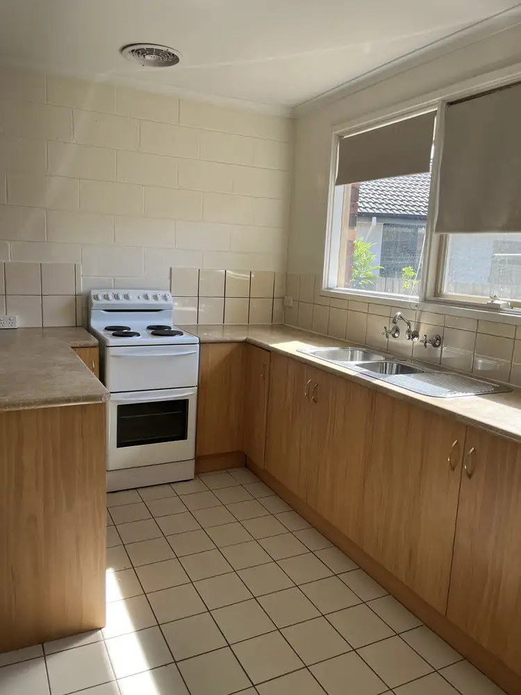 Fourth view of Homely unit listing, Unit 6/8-10 John St, Traralgon VIC 3844