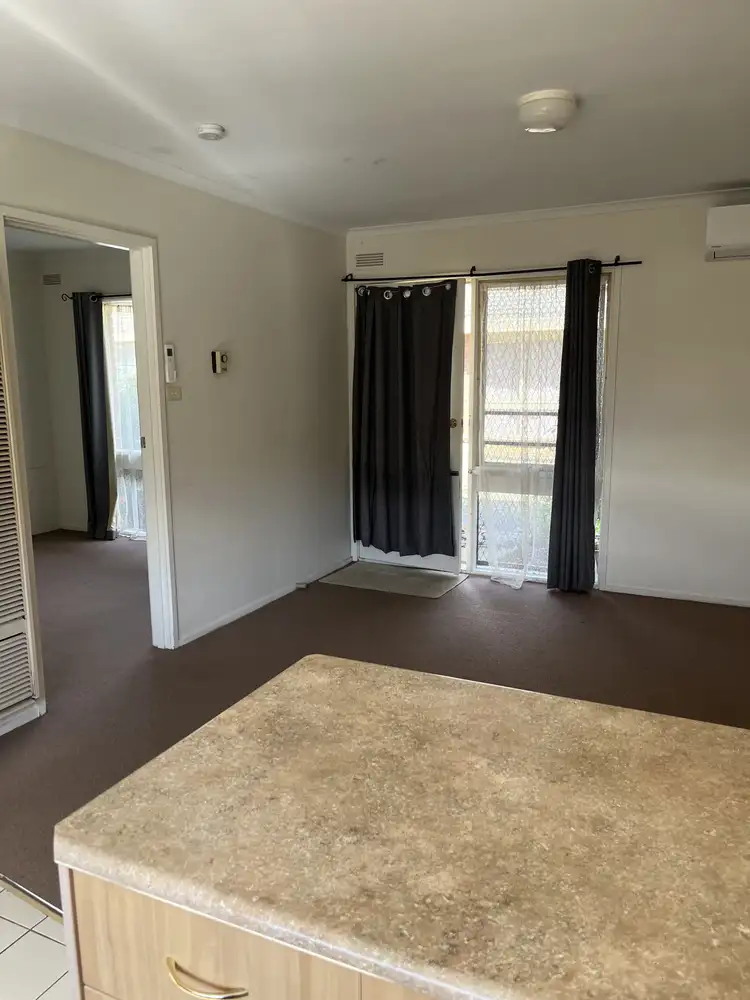 Fifth view of Homely unit listing, Unit 6/8-10 John St, Traralgon VIC 3844