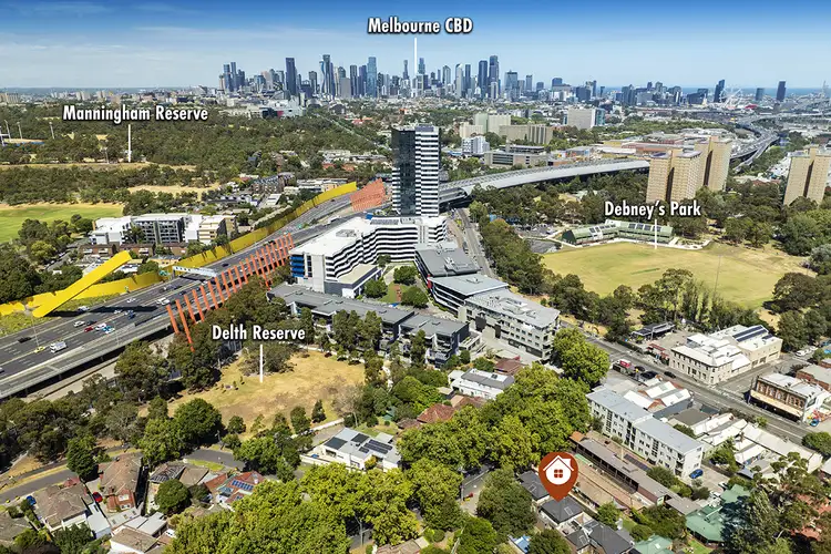 2/17 Mooltan Street, Travancore VIC 3032