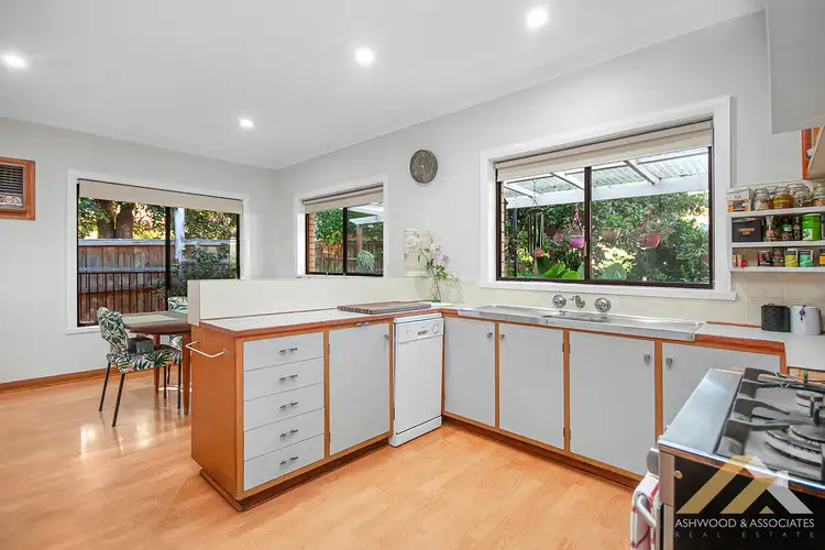 Fifth view of Homely unit listing, 3 Scott St, Bairnsdale VIC 3875