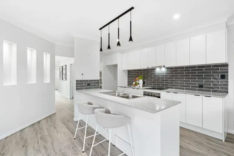 Second view of Homely house listing, 6 Condamine Way, Plainland QLD 4341