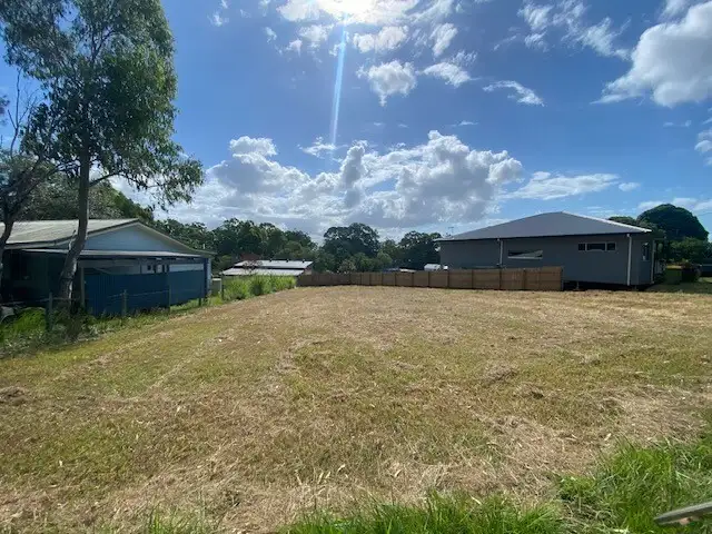 11-13 Blue Waters Cres, Macleay Island QLD 4184
