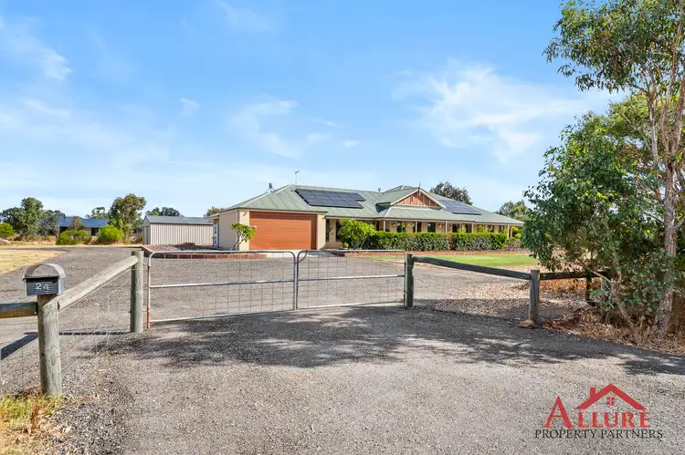 24 Lucca Lane, Oakford WA 6121