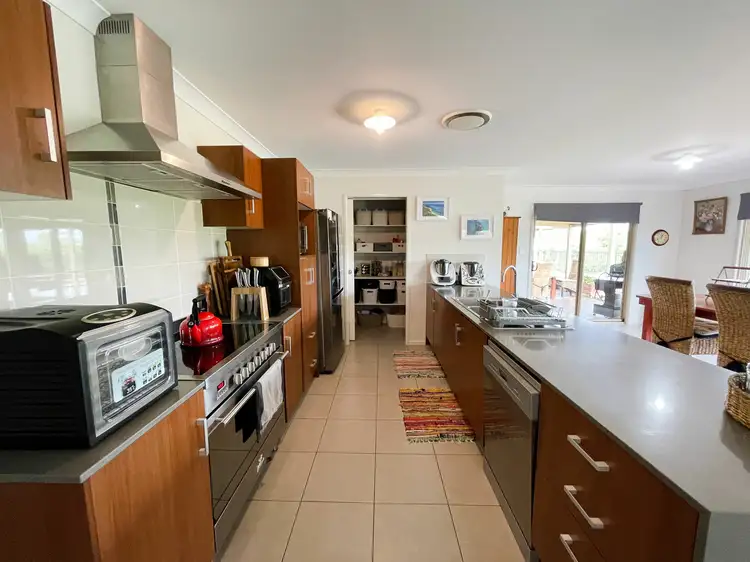 Seventh view of Homely house listing, 117-119 Scarvell Pl, Kooralbyn QLD 4285