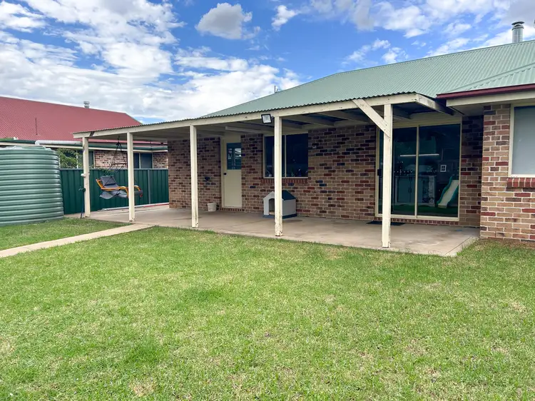 46 Flynn Dr, Warwick QLD 4370