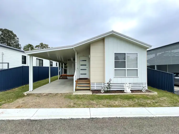 LV7/99 Princes Highway, Eden NSW 2551