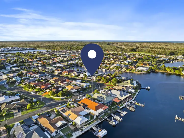 Duplex 1/30 Hoya Cres, Bongaree QLD 4507