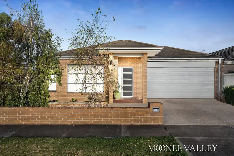 25 Sydney Street, Avondale Heights VIC 3034
