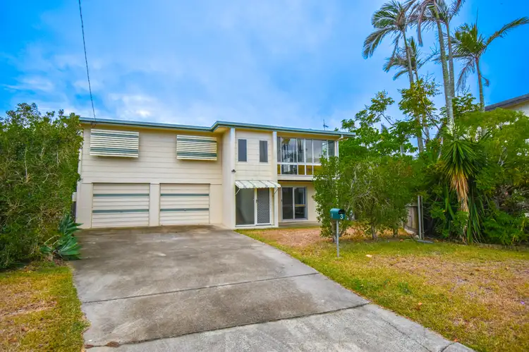 3 Dell Ct, Kin Kora QLD 4680