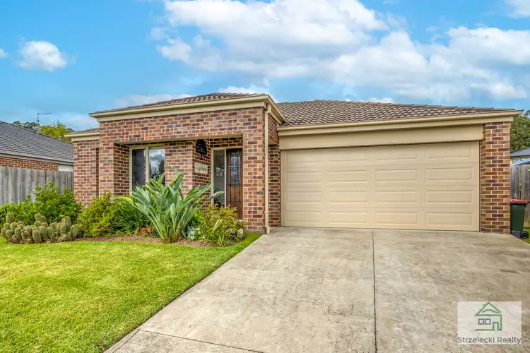 Second view of Homely house listing, 61 Vincent Bvd, Trafalgar VIC 3824