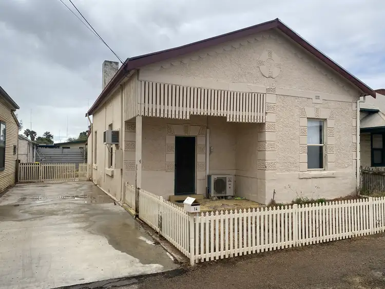 14 Tenth St, Port Pirie SA 5540