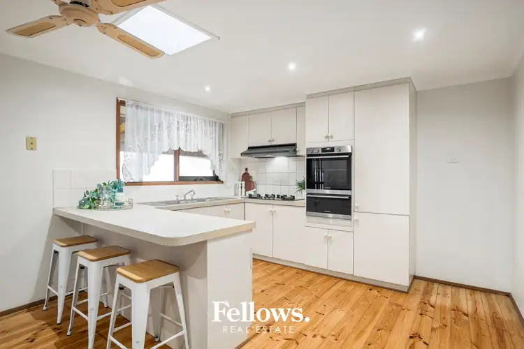 Second view of Homely house listing, 33 Eyebright Square, Hallam VIC 3803