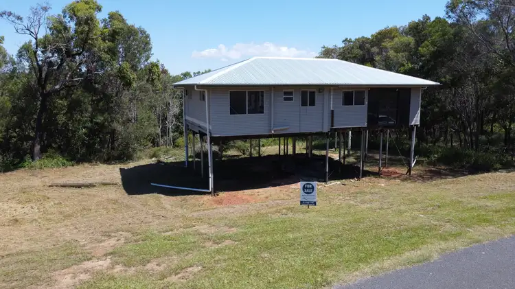 38 Tenanne St, Russell Island QLD 4184