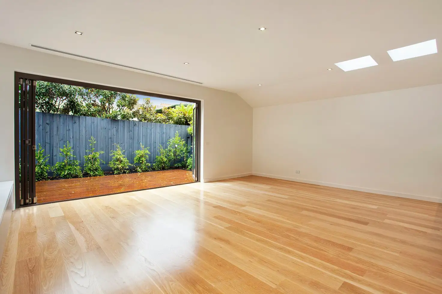 Main view of Homely apartment listing, 3/2 Male Street, Brighton VIC 3186
