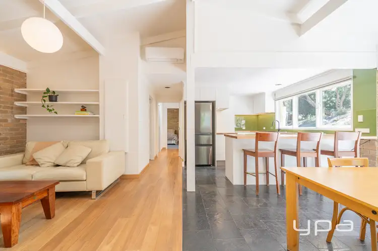 20 Mabel Cres, Mount Macedon VIC 3441