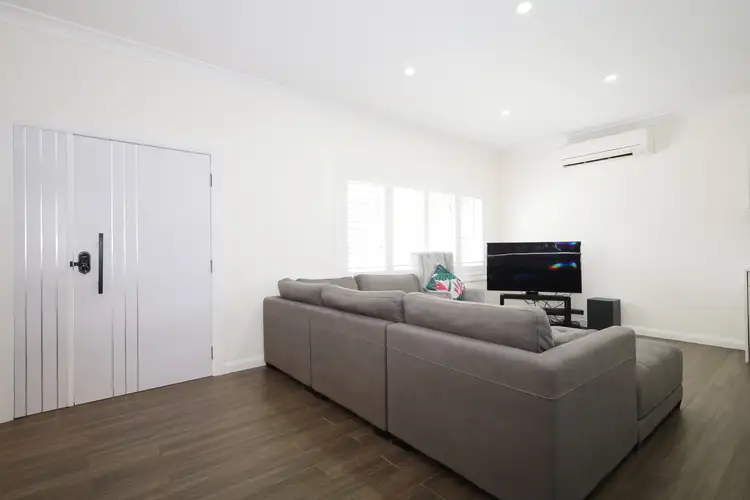 7 Maze Avenue, Ryde NSW 2112