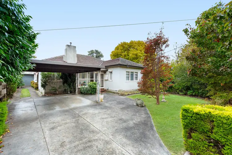 Second view of Homely house listing, 3 Teddington Road, Hampton VIC 3188