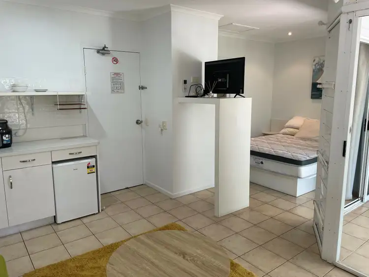 Second view of Homely unit listing, 32 Treetop/2 Erromango Drive, Jubilee Pocket QLD 4802