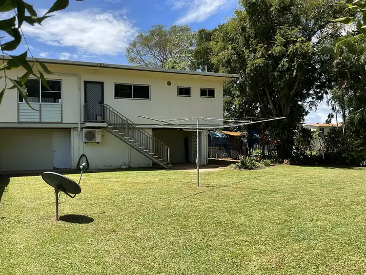 Fifth view of Homely semi-detached listing, Unit 1/25 Bougainvillea Cres, Trunding QLD 4874