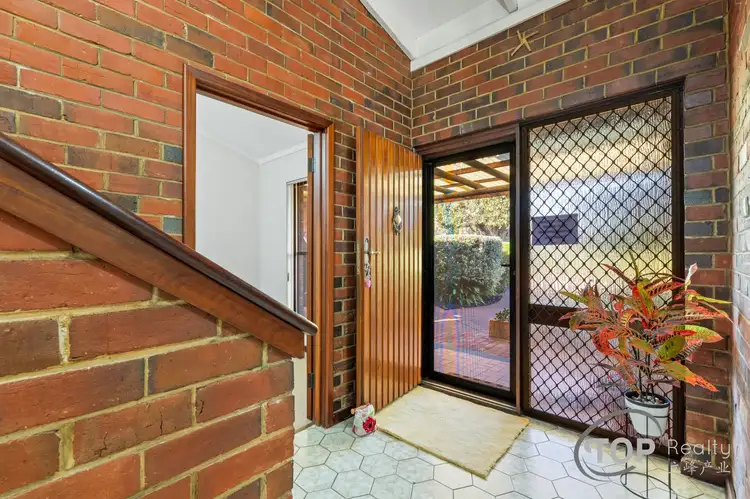 Fifth view of Homely house listing, 6 The Bulwark, Willetton WA 6155