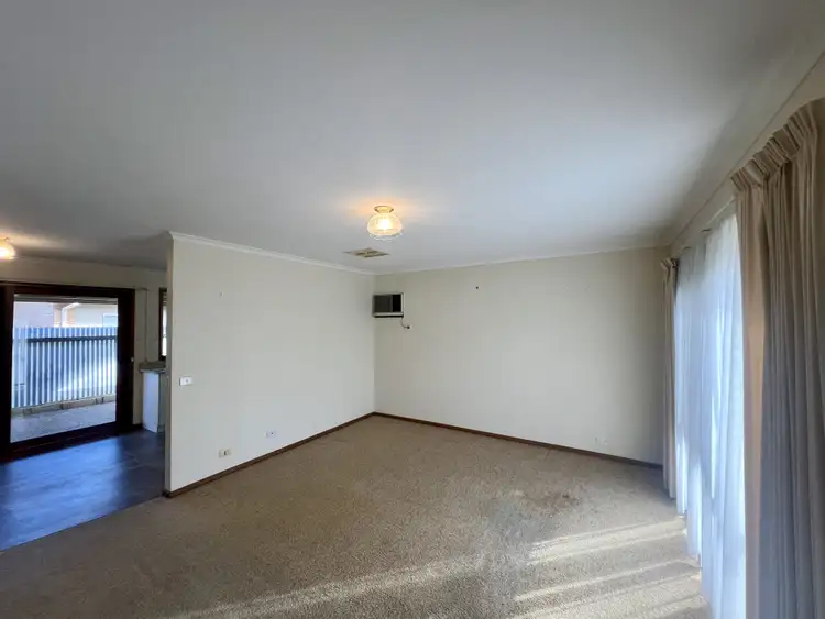 Fifth view of Homely unit listing, Unit 1/1A Bank St, Cobram VIC 3644