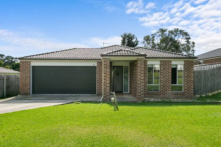 7 Glendonald Rd, Churchill VIC 3842