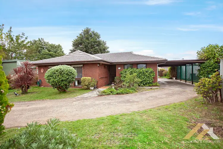Second view of Homely house listing, 13 Allison Ct, Bairnsdale VIC 3875