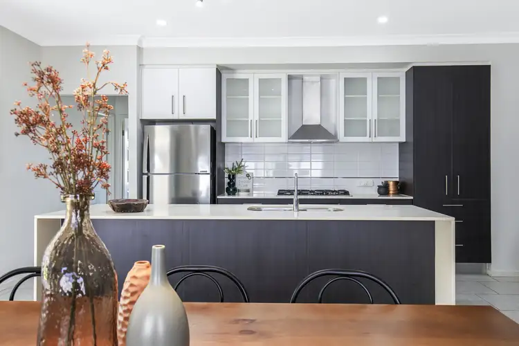 25 Langham Cres, North Lakes QLD 4509