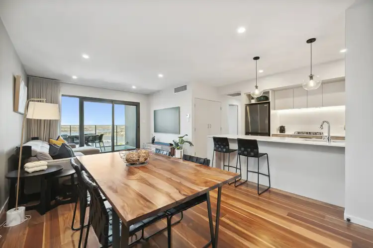 2201/908 Canning Hwy, Applecross WA 6153