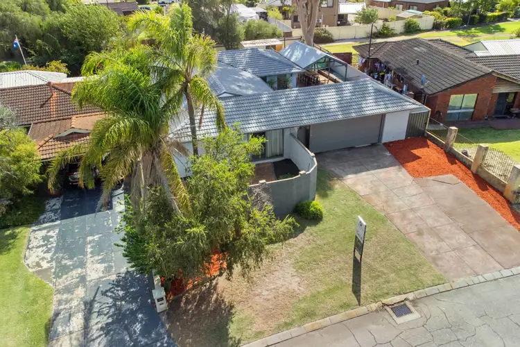104 Regency Drive, Thornlie WA 6108