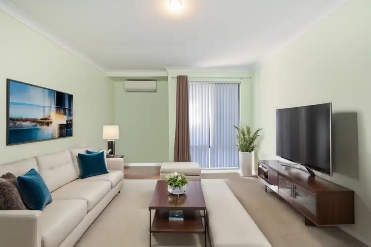 4/1 Tricia Court, Shelley WA 6148