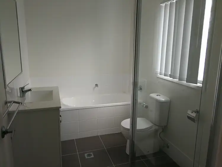 Seventh view of Homely semi-detached listing, 2 Dusk Place, Crestmead QLD 4132