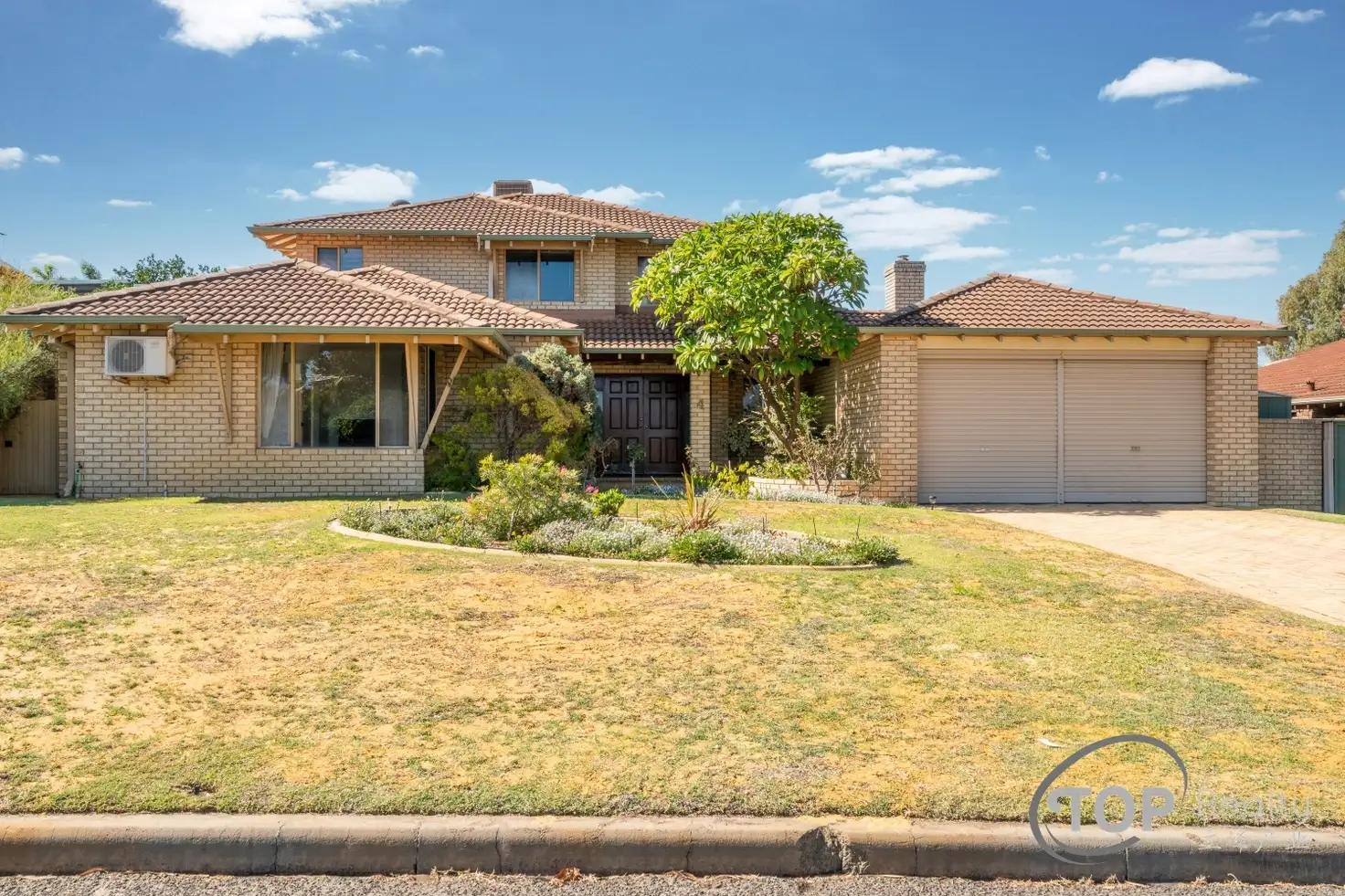 Main view of Homely house listing, 4 Harcourt Place, Bull Creek WA 6149