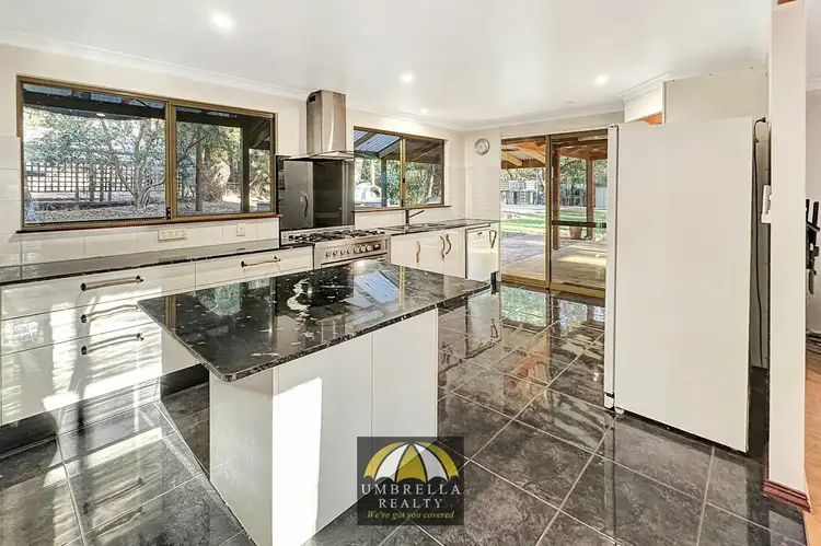 Second view of Homely house listing, 7 Midwater Ct, Leschenault WA 6233