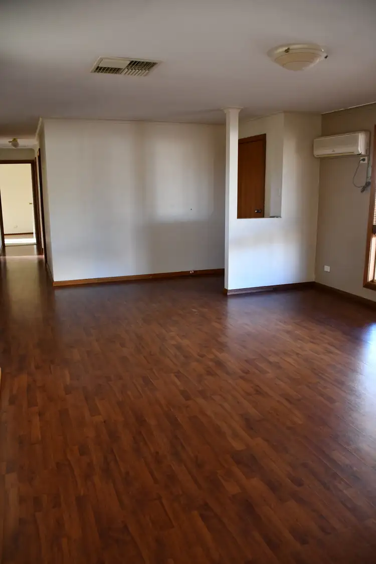 Fifth view of Homely house listing, 33 Aquila Bvd, Roxby Downs SA 5725