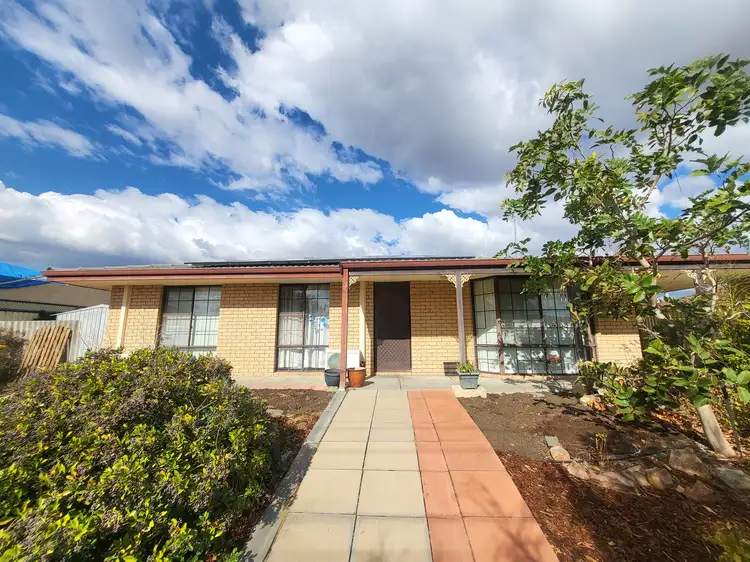 37 Clarke St, East Cannington WA 6107