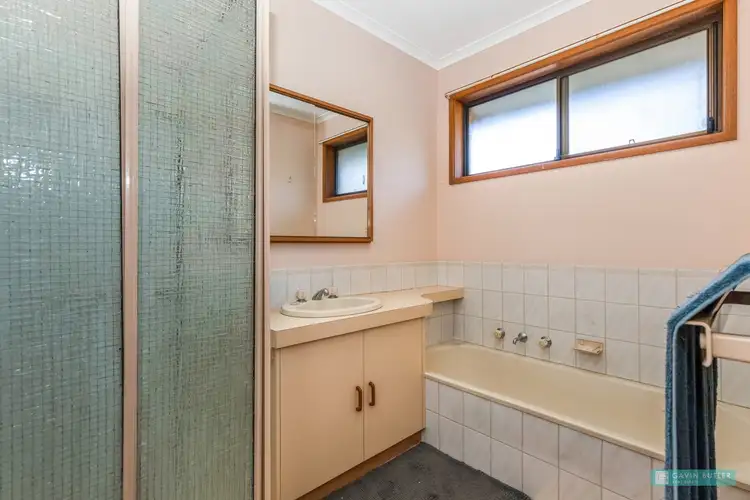 Fifth view of Homely house listing, Unit 2/1 Ironbark Ct, Kennington VIC 3550