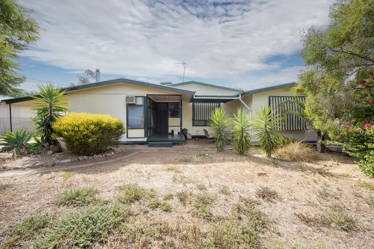 21 Flinders Street, Crystal Brook SA 5523