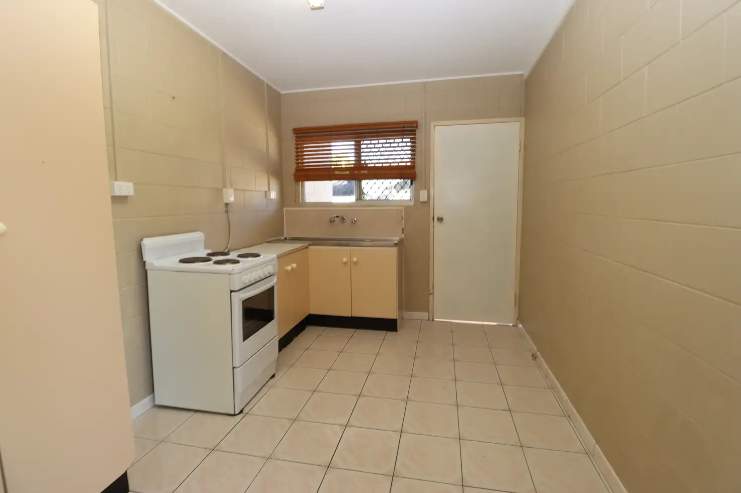 Main view of Homely unit listing, Unit 4/41 Duchess Rd, Mount Isa QLD 4825