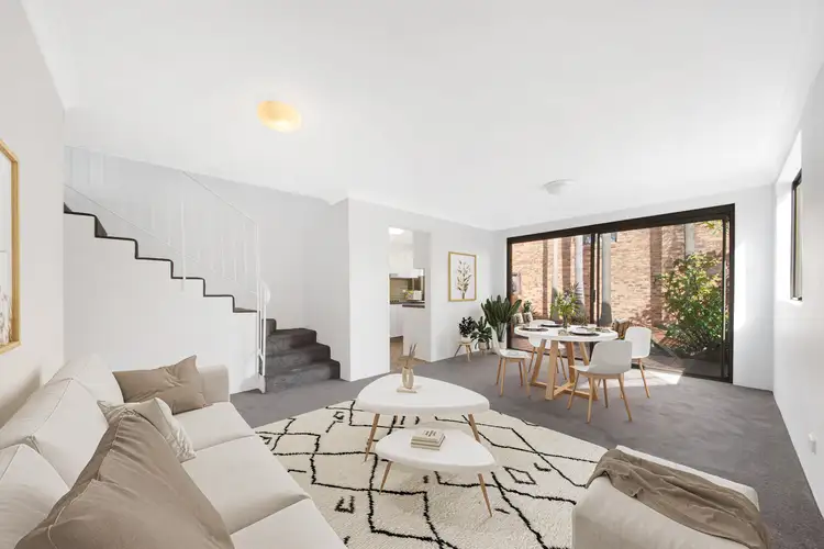 Main view of Homely unit listing, 5/209 Military Road, Cremorne NSW 2090