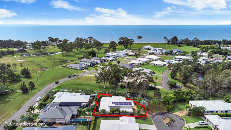 6 Cockle Ct, Burrum Heads QLD 4659