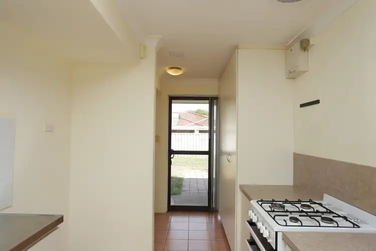 Fifth view of Homely house listing, 10 Perriam Cl, Parmelia WA 6167