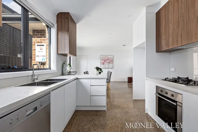 Fourth view of Homely townhouse listing, 2/24 Robson Avenue, Avondale Heights VIC 3034