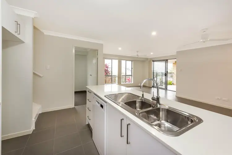 Fourth view of Homely unit listing, Unit 1/7 Felix St, Cranley QLD 4350