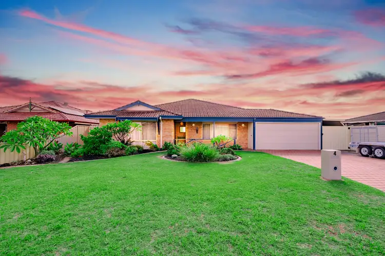 4 Tasman Pl, Waikiki WA 6169