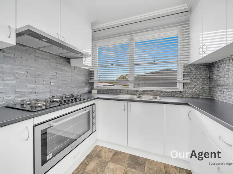 Seventh view of Homely house listing, 4 Towong Court, Dallas VIC 3047
