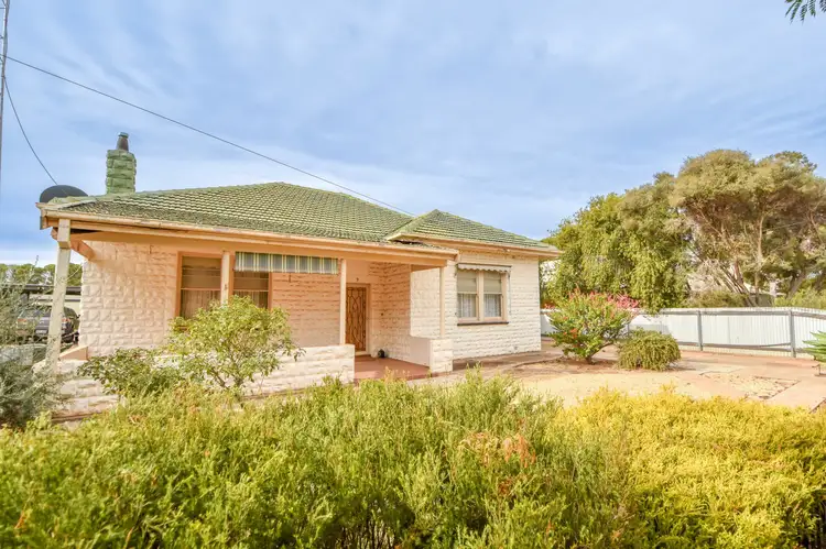 9 Mitchell St, Crystal Brook SA 5523