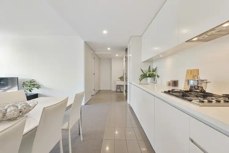 Fifth view of Homely apartment listing, 304/5 Sterling Cct, Camperdown NSW 2050