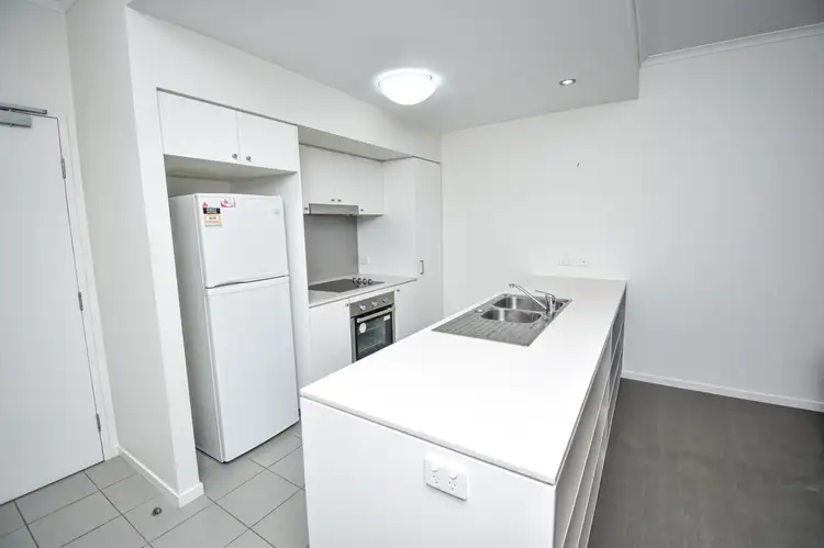 Unit 223/75 Central Lane, Gladstone Central QLD 4680