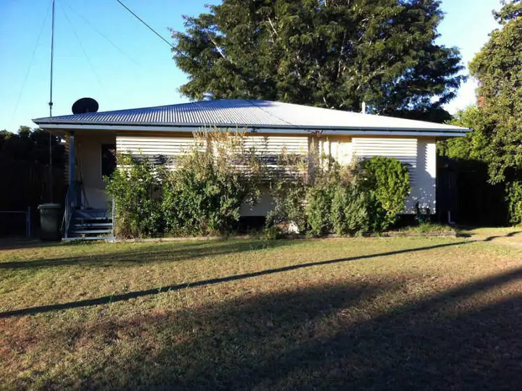 38 Stephenson Street, Moura QLD 4718